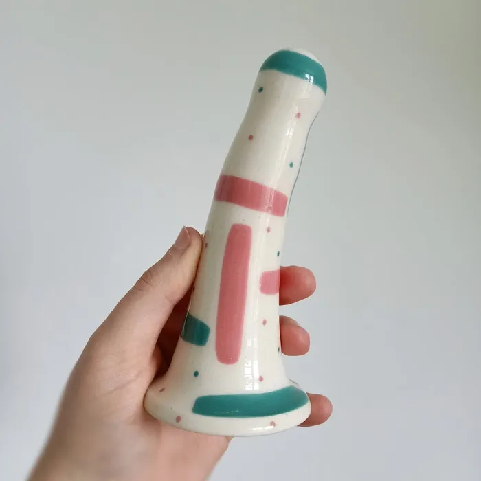 Clean Satisfaction Dildos 6 Inch Dildo Jay PinkTeal Hit The Spot