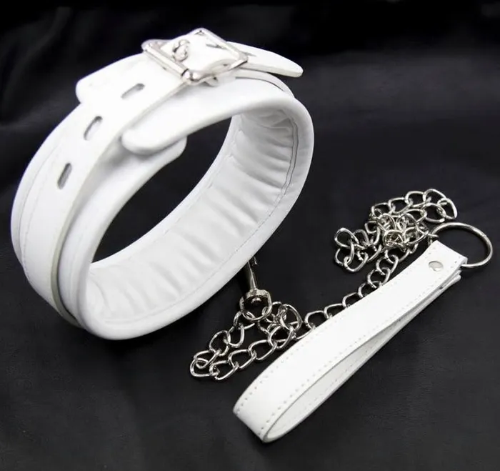 Male Sex Toys Extasy White Padded Collar with Leash